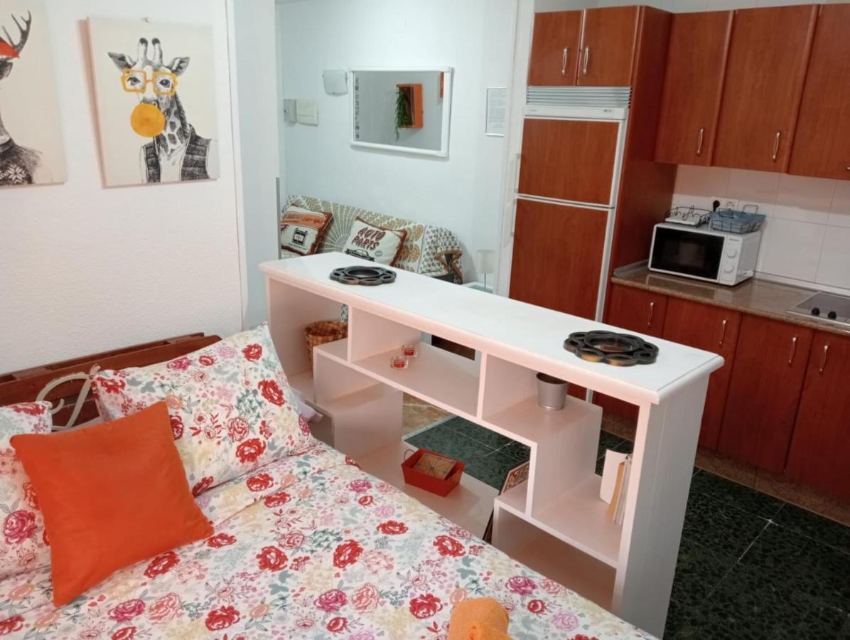 Апартаменти Apartamento Con Encanto 'Larios Studio' Малага Екстер'єр фото