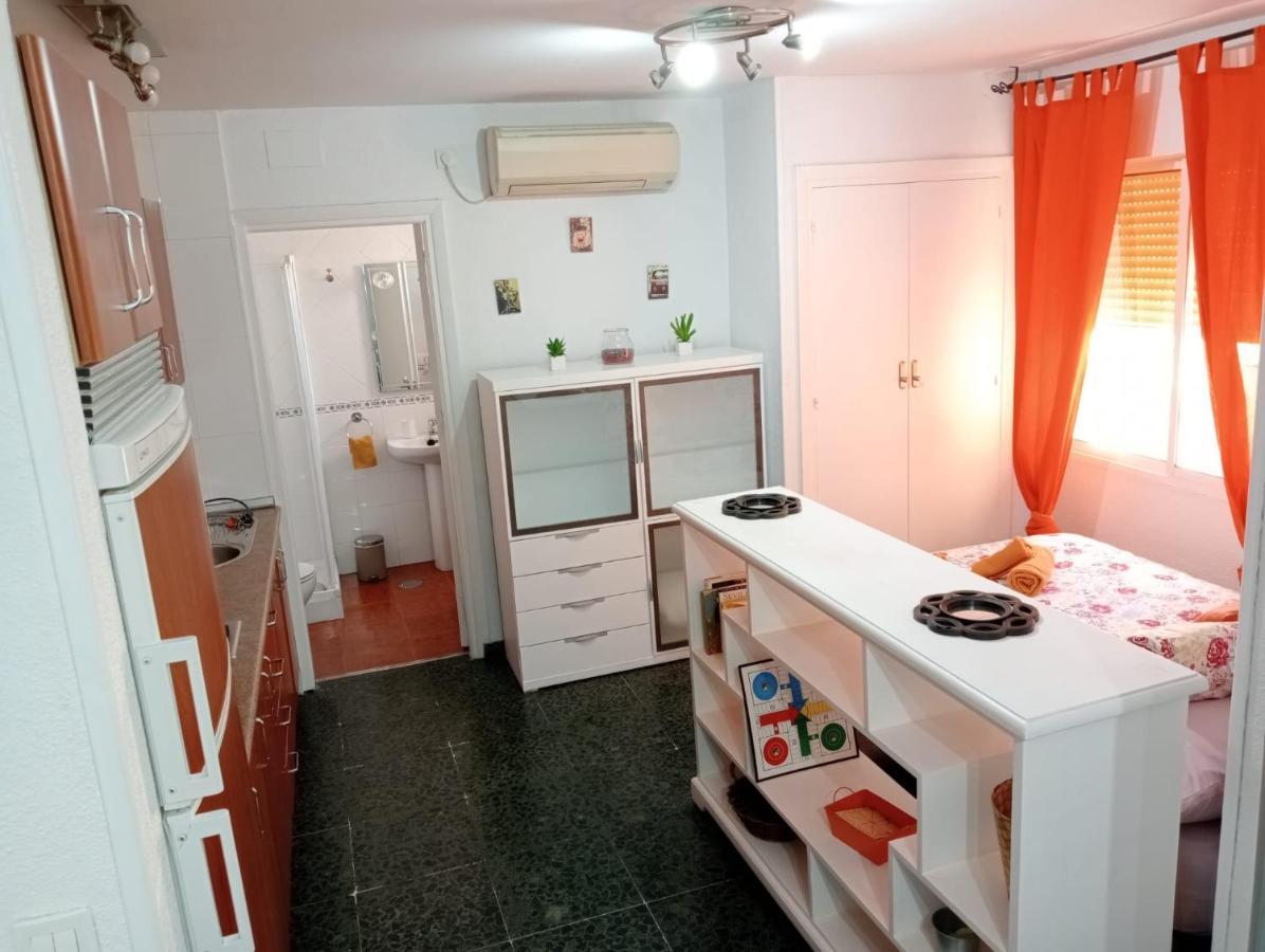 Апартаменти Apartamento Con Encanto 'Larios Studio' Малага Екстер'єр фото